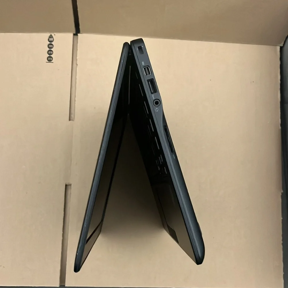 Dell Latitude E7250 12.5” i7-5600U 2.60GHz 16GB 256GB SSD